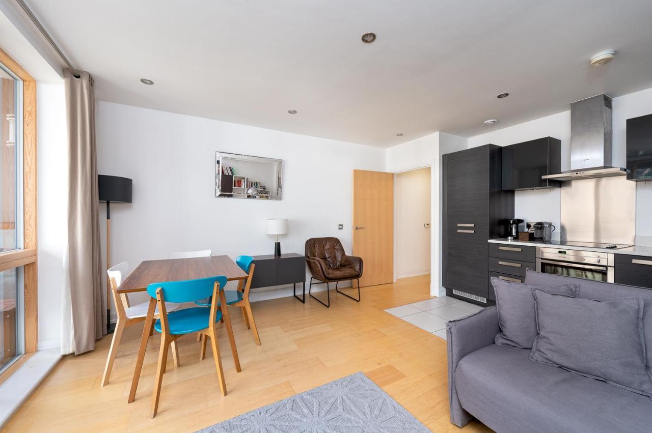 D8 - Canal View Apartment Londres Exterior foto